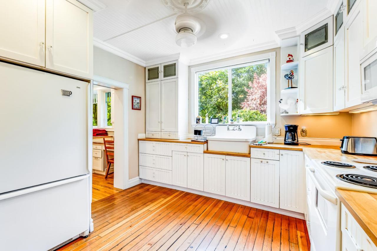 Peaceful Farm In Holiday home Sequim